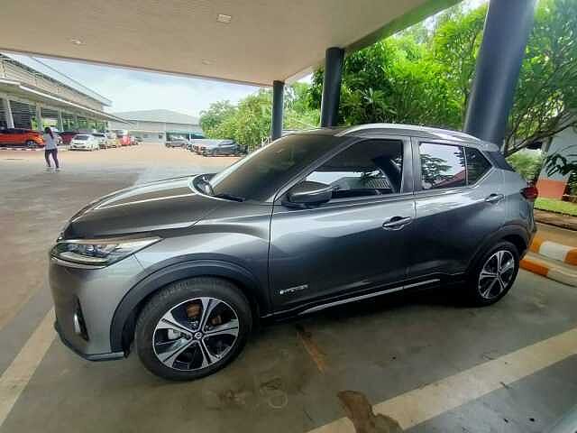 Nissan Kicks V