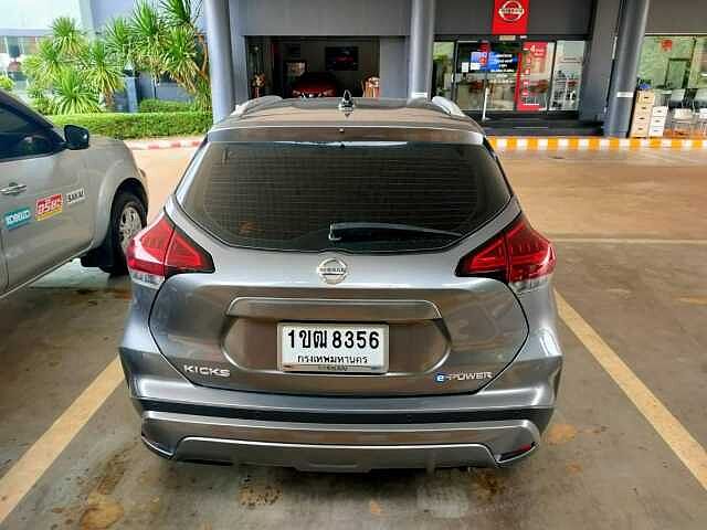 Nissan Kicks V